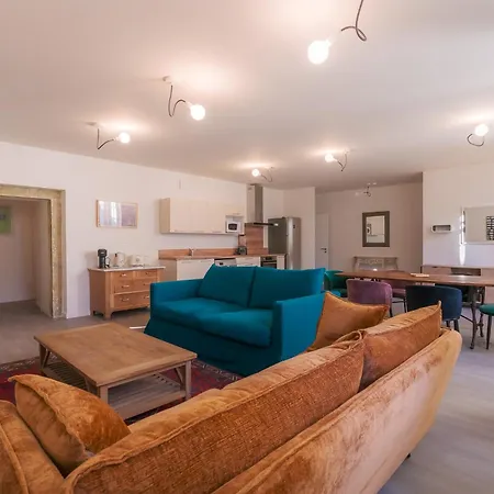 La Parerie Apartment *